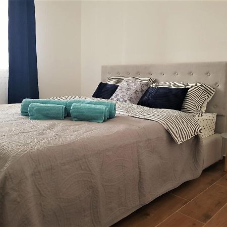 Apartman Astra Сремська Митровиця Екстер'єр фото