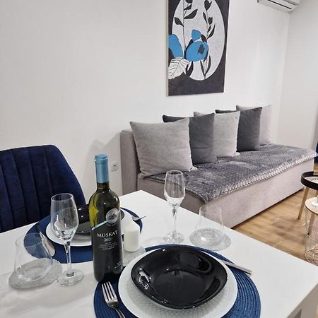 Apartman Astra Сремська Митровиця Екстер'єр фото