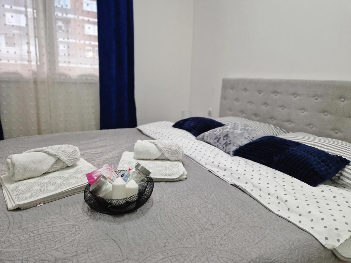 Apartman Astra Сремська Митровиця Екстер'єр фото